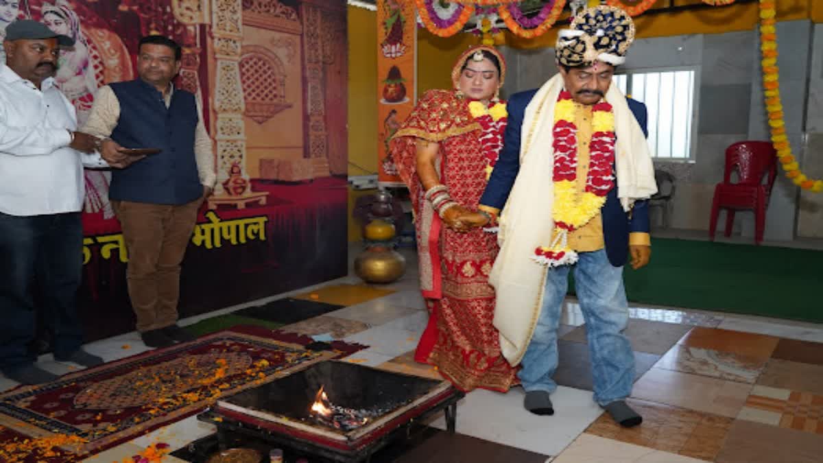 DEEPAK JOSHI MARRIAGE PHOTO