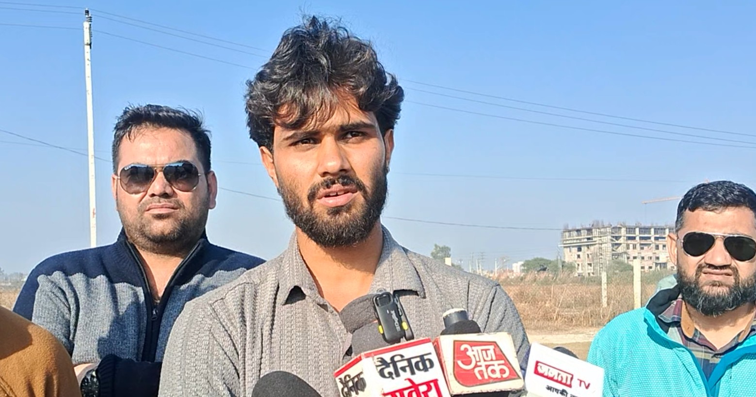 KKR PLAYER DAKSH KAMRA