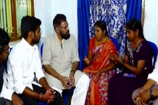 PAVAN_VISIT_JANASENA_FOLLOWER_HOUSE