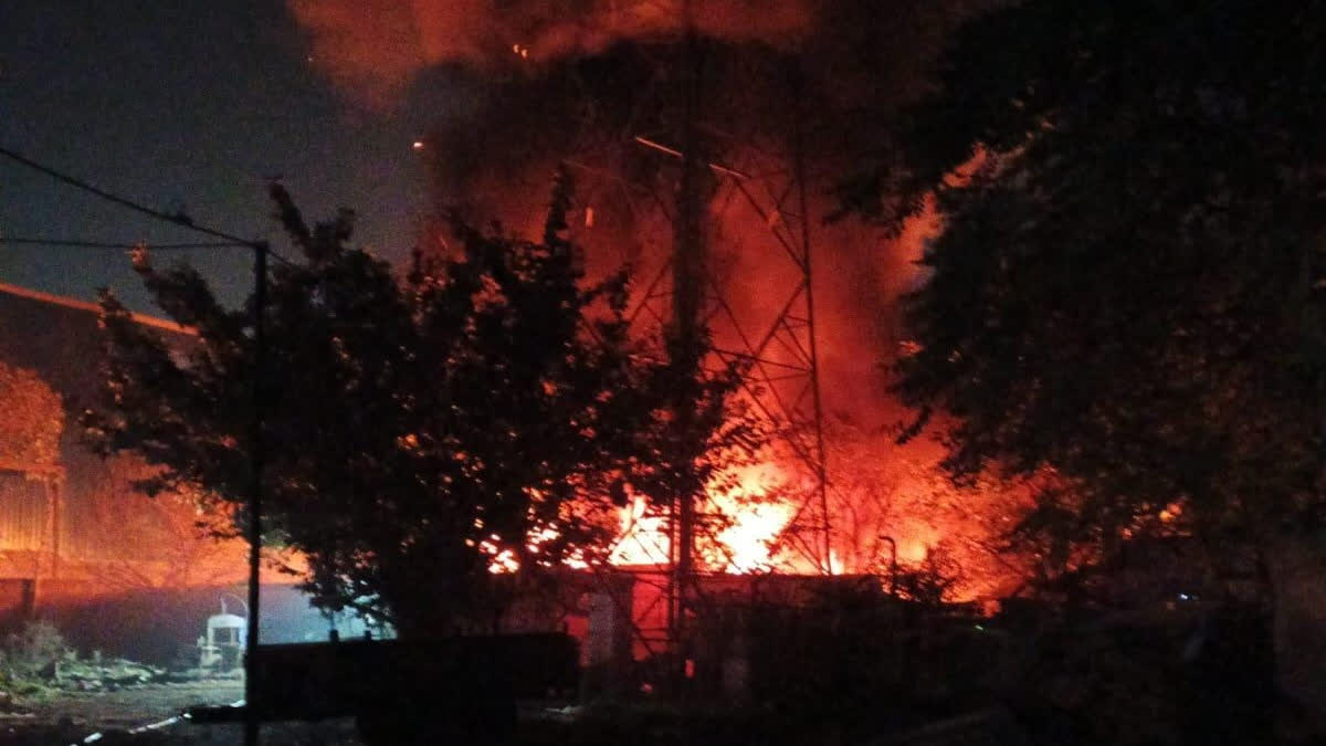 Fire breaks out in Bhiwadi warehouse