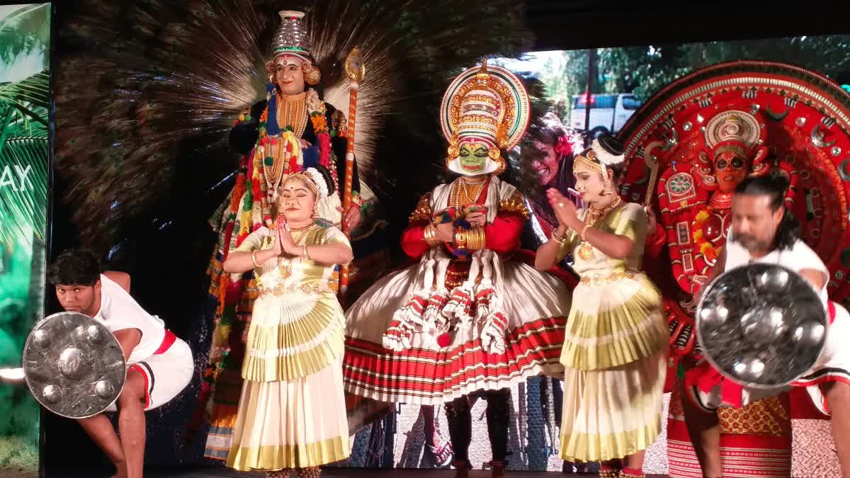 INDORE MOHINIYATTAM KATHAKALI