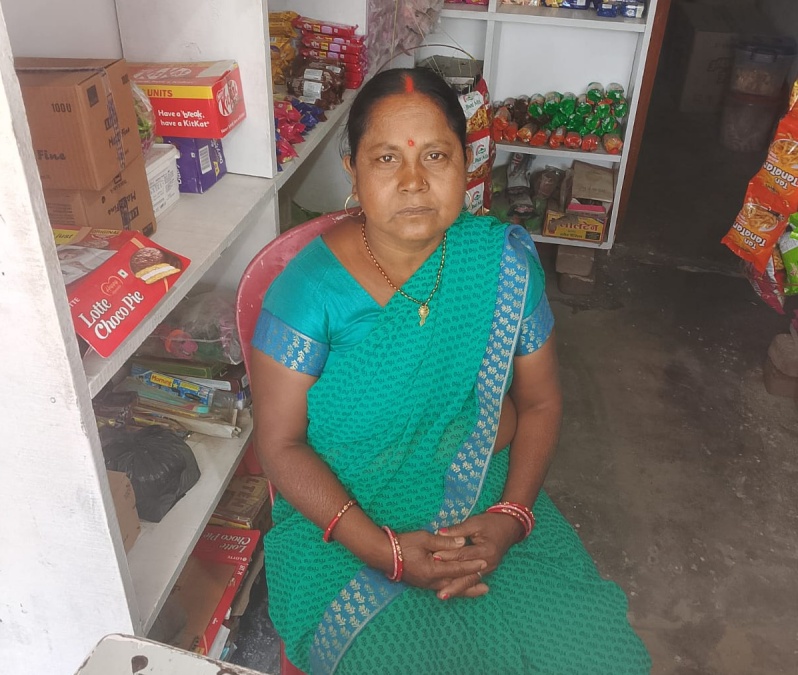 Spent childhood in poverty, today he is inspiring others by becoming a police inspector.