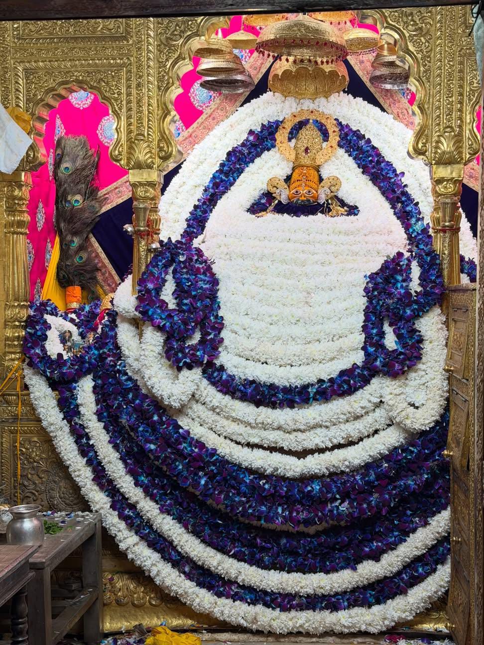 Shyam Baba is adorned with flowers