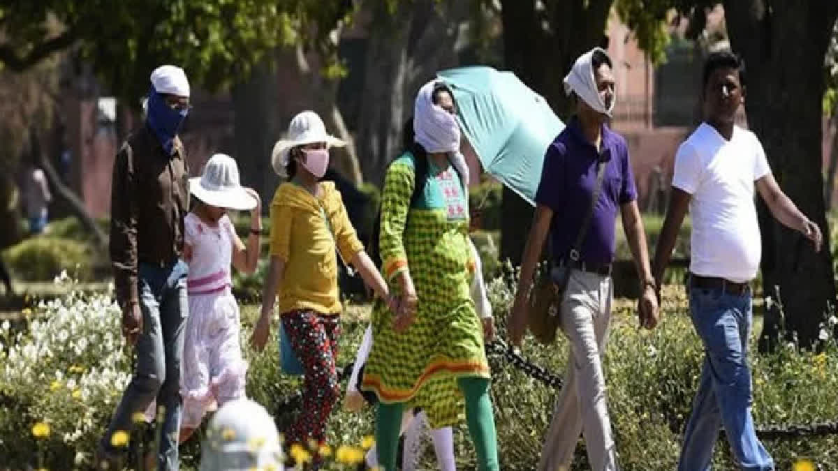 Weather God Likely To Play Truant: Dazzling Heat In North; Rains Set to Soak South & East