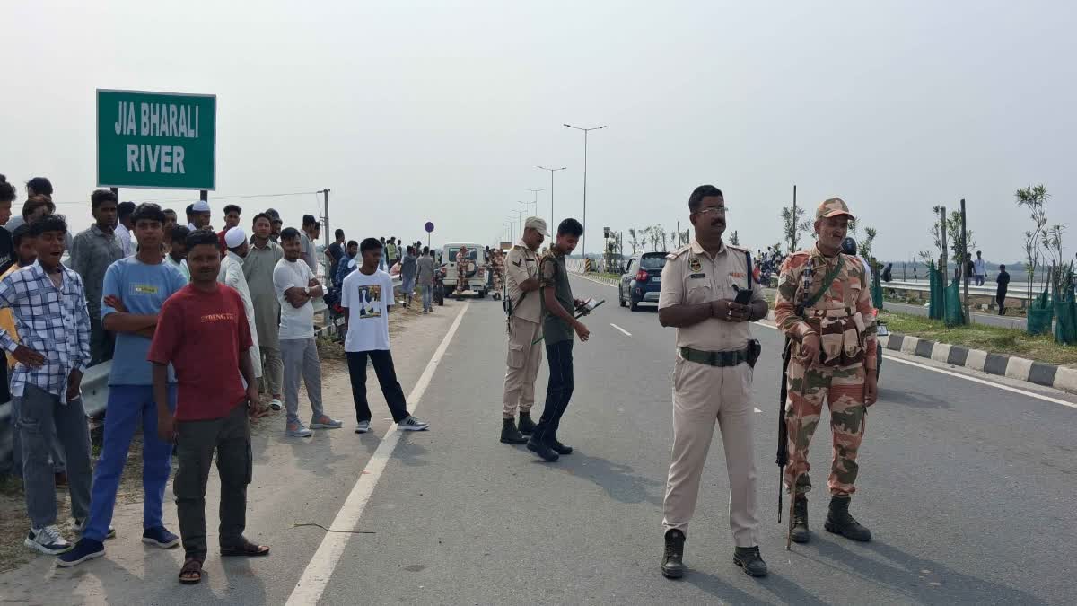 Police strict action against traffic law violators