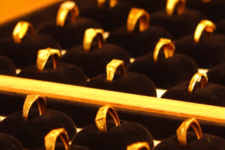 Gold Cost Leaves Jewellers Lost, Sees New Peak