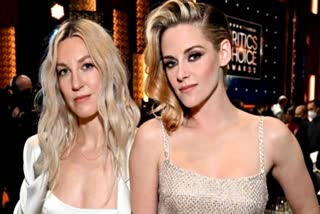 Twilight star Kristen Stewart marries screenwriter Dylan