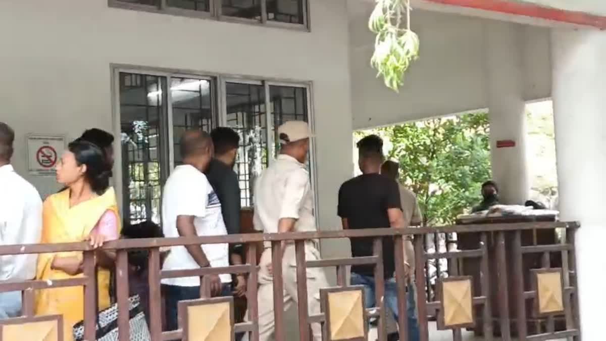 Sankor Jyoti Handcuff controversy