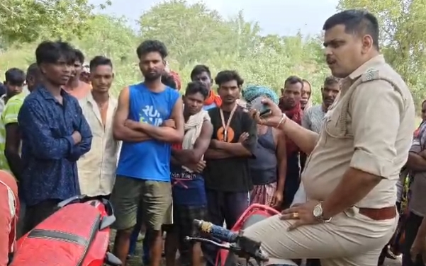 dispute regarding funeral resolved through police intervention in Lohardaga