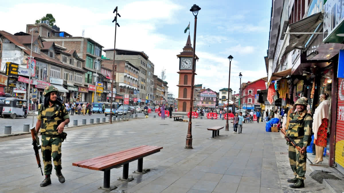 Assembly Elections 2024: Massive Paramilitary Deployment In Kashmir, 55 Companies In Srinagar Alone Paramilitary troopers on duty in Srinagar's Lal Chowk area with the famed clocktower in the background.