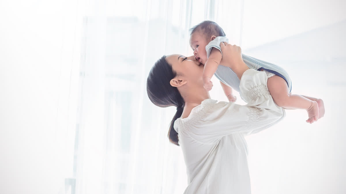 Why Breastfeeding Matters For Both Baby And Mother; Everything New Moms Need To Know The composition of breast milk changes as the baby grows to meet their changing nutritional needs (Representational Image)