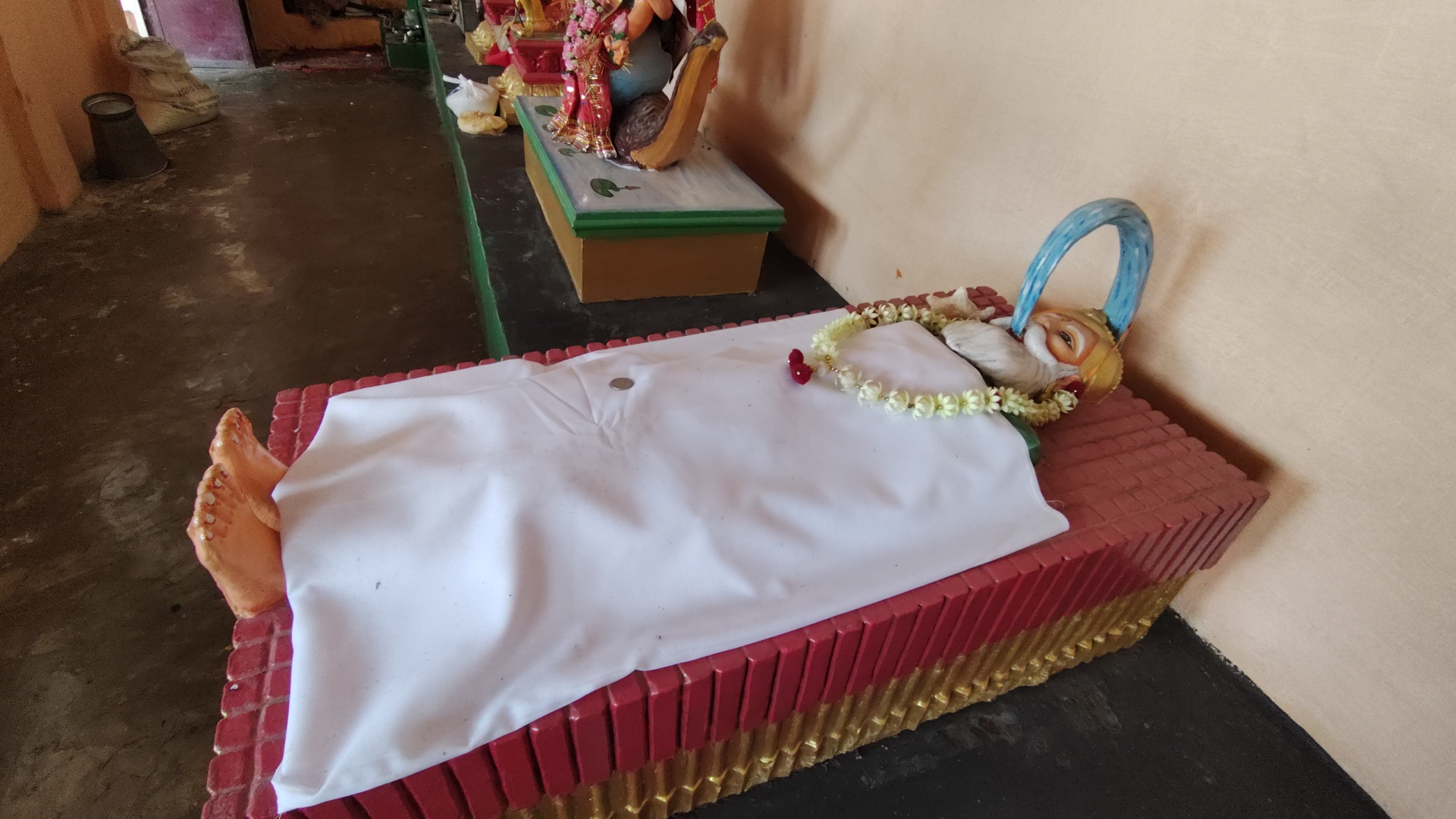 Banganga Tirtha of Kurukshetra Arjun shot an arrow gave Ganga water to Bhishma Pitamah during Mahabharata