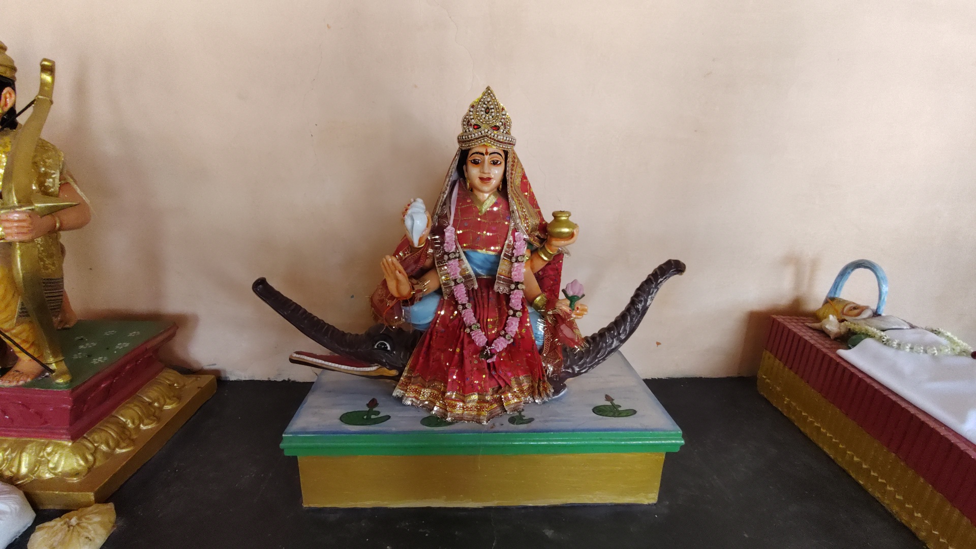 Banganga Tirtha of Kurukshetra Arjun shot an arrow gave Ganga water to Bhishma Pitamah during Mahabharata