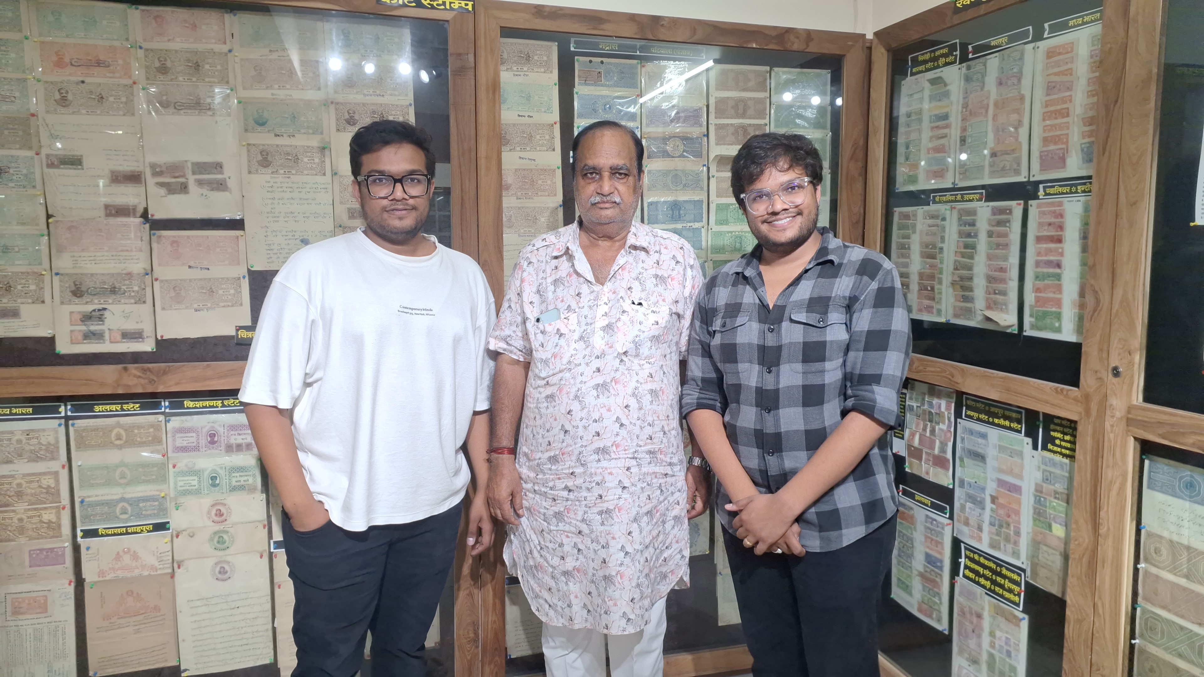 सुशील गोयल के साथ उनके दोनों पोतें