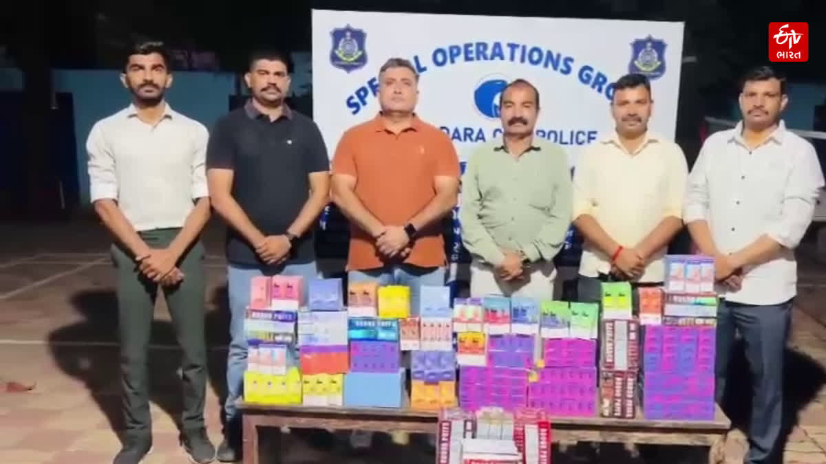 વડોદરામાં SOGની અકોટા ટાઉનશીપમાં દરોડા