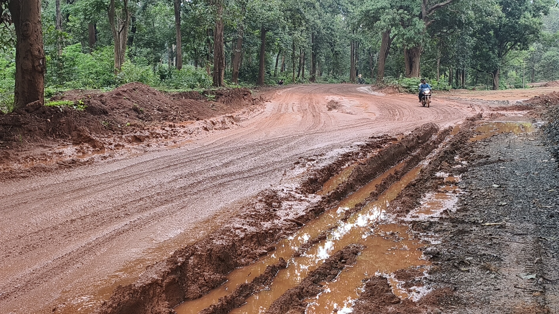 narayanpur antagarh bad road