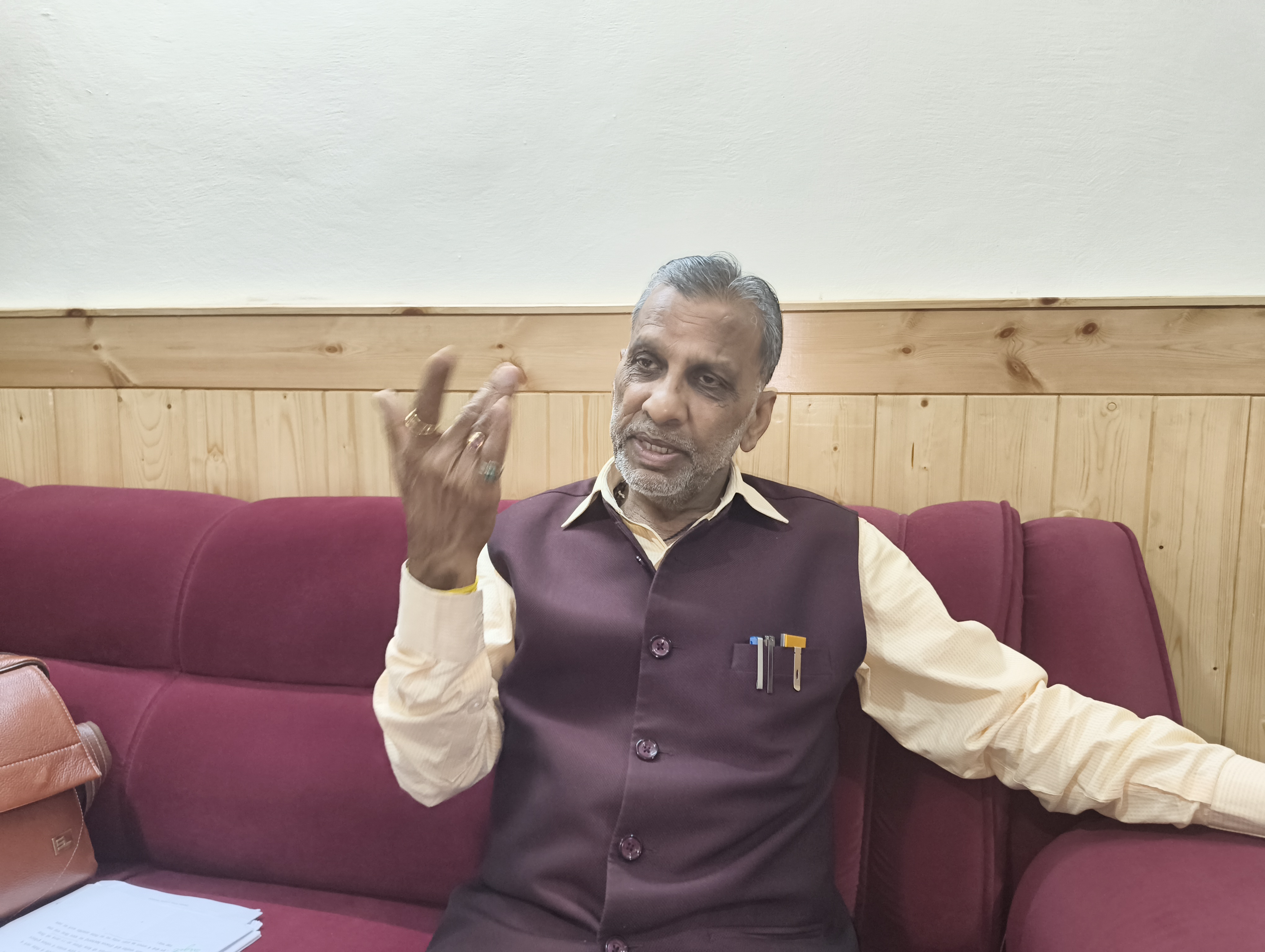 JR KATWAL ON HIMACHAL IAS IPS CADRE