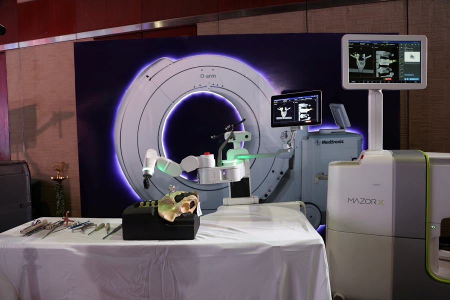 Spine surgeries with Robots