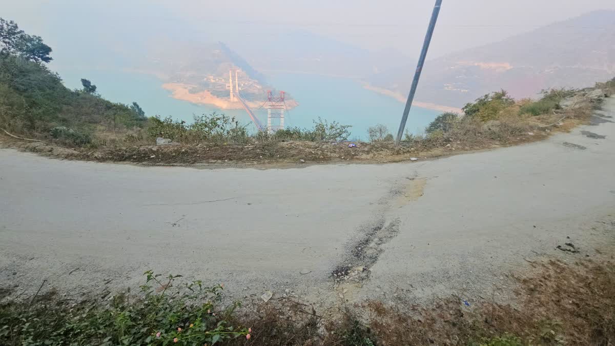 DOBRA CHANTHI BRIDGE ROAD CRACK