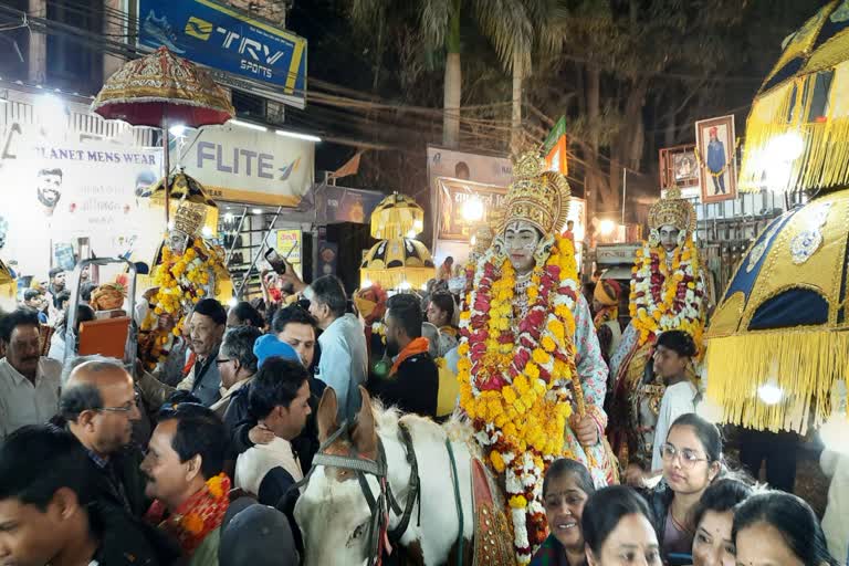 विदिशा में श्रीराम की निकली भव्य बारात, उमड़ा लोगों का हुजूम