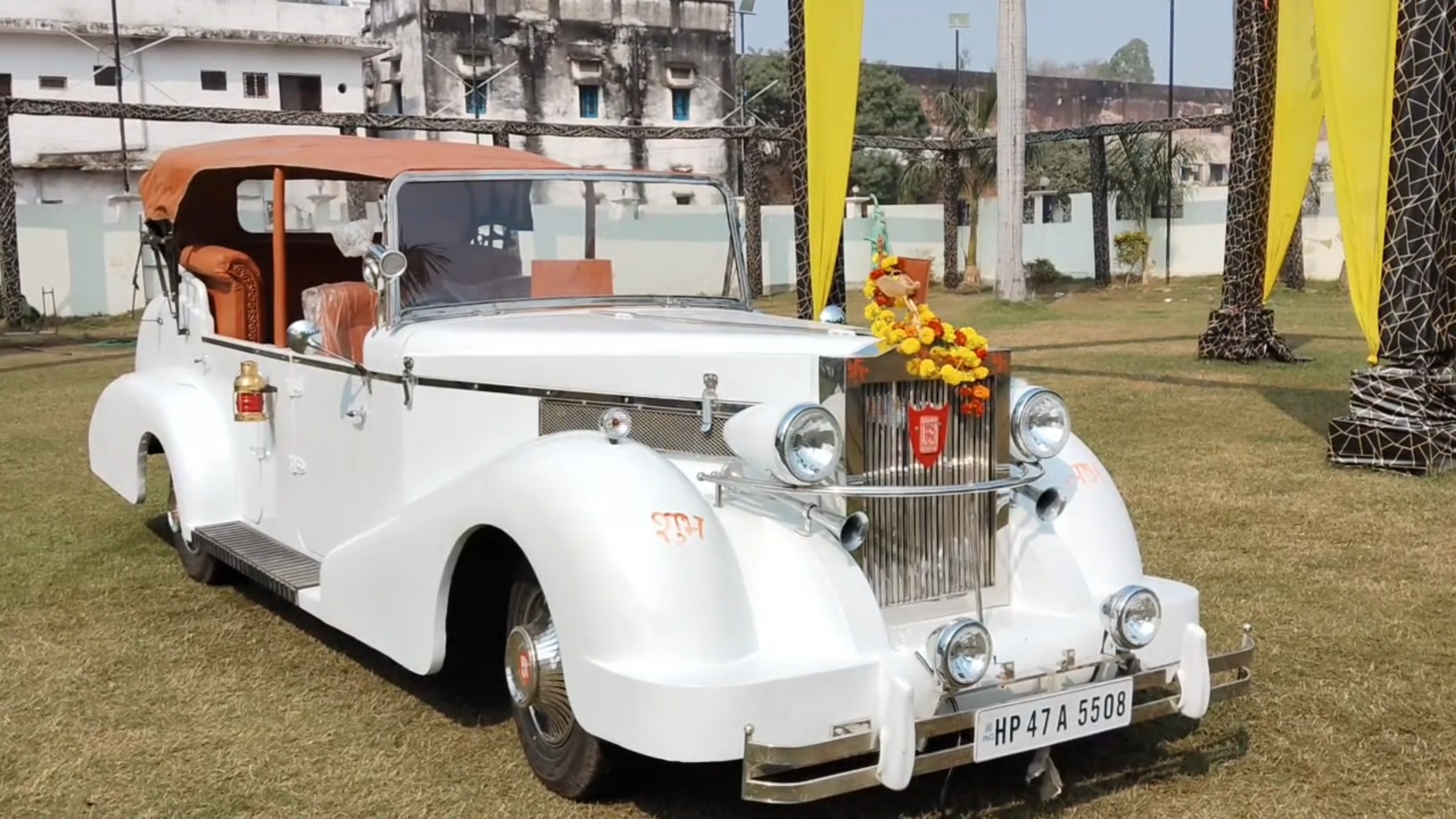 BARAT IN ROLLS ROYCE