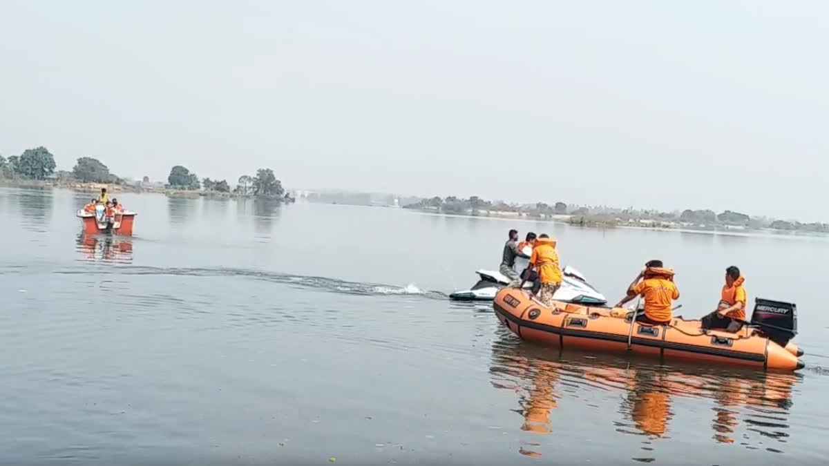 SCUBA DIVING TRAINING