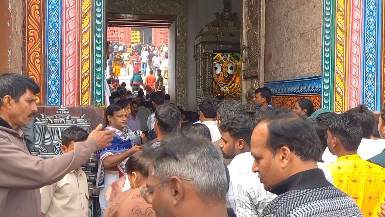 lunar eclipse Puri Srimandir