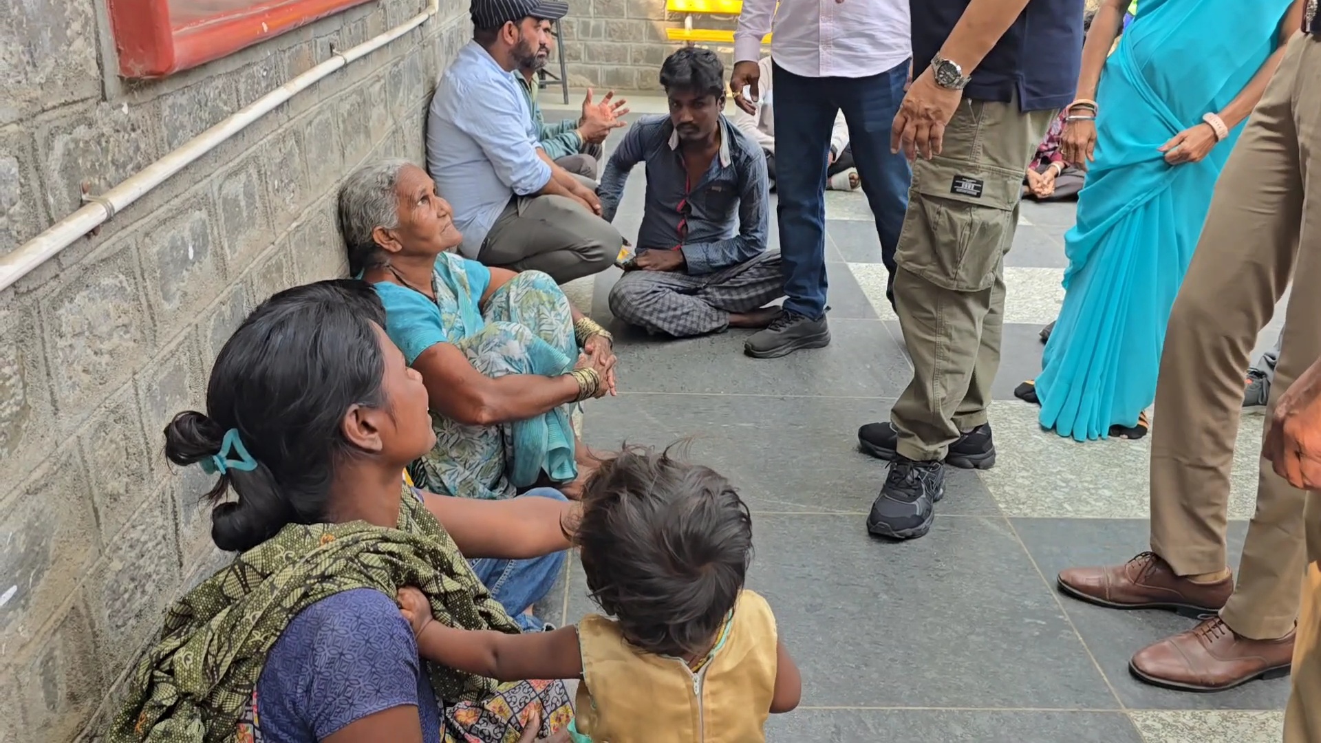 Shirdi Saibaba devotees cheated