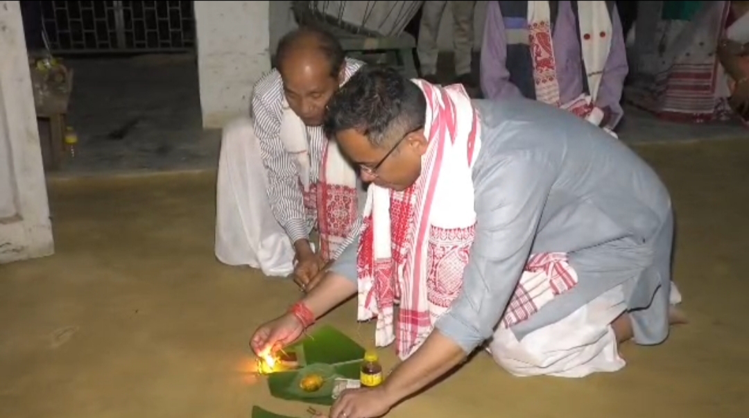 Gaurav Gogoi strongly criticizes CM in election campaign in Jorhat