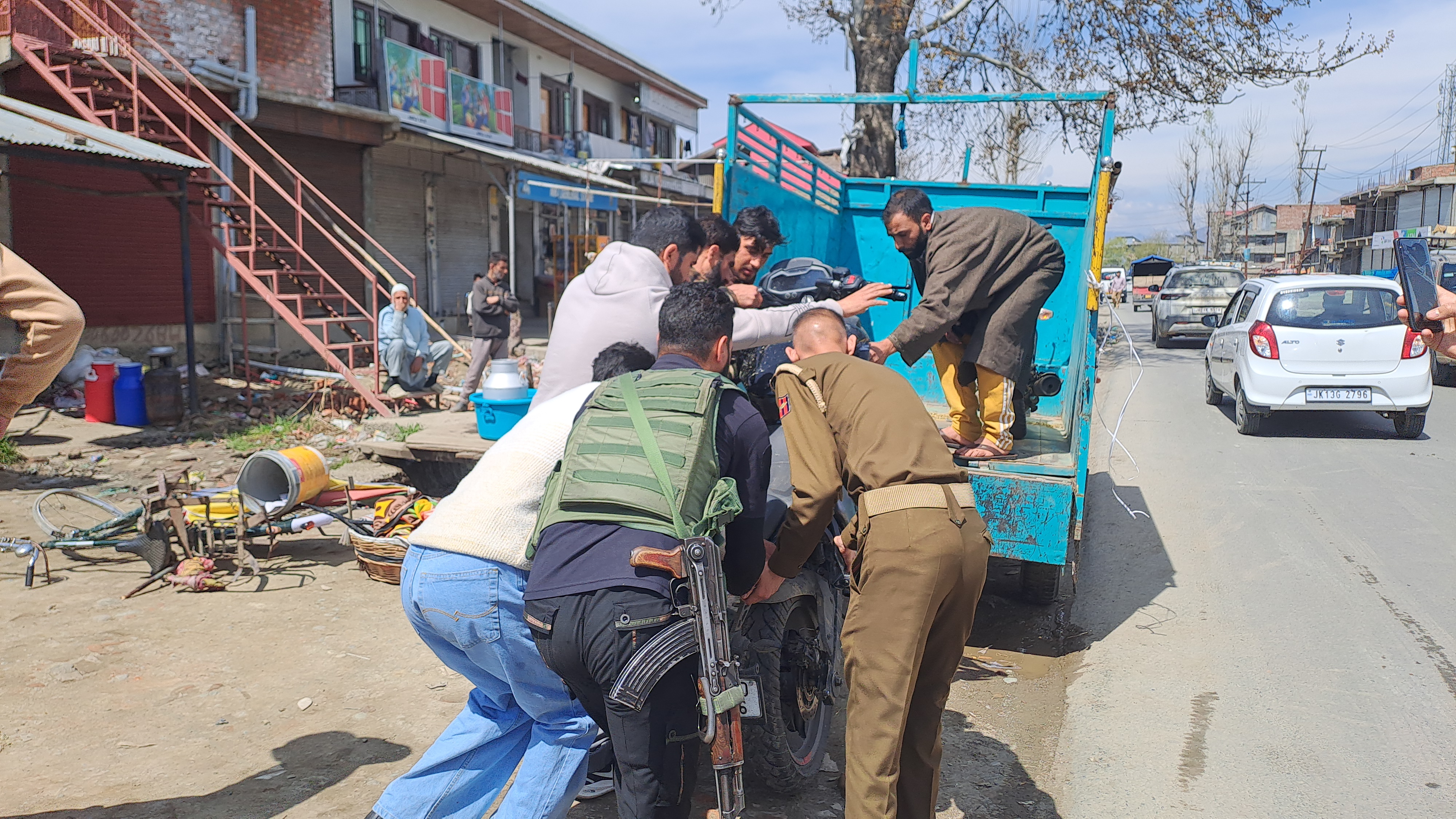 Three seriously njured in motorcycle collision at Bijbehara in ANANTNAG