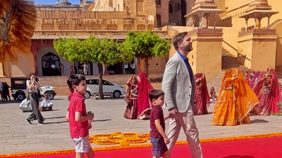 US Vice President JD Vance, Family Visit Jaipur's Amber Fort US Vice President JD Vance, Family Visit Jaipur's Amber Fort