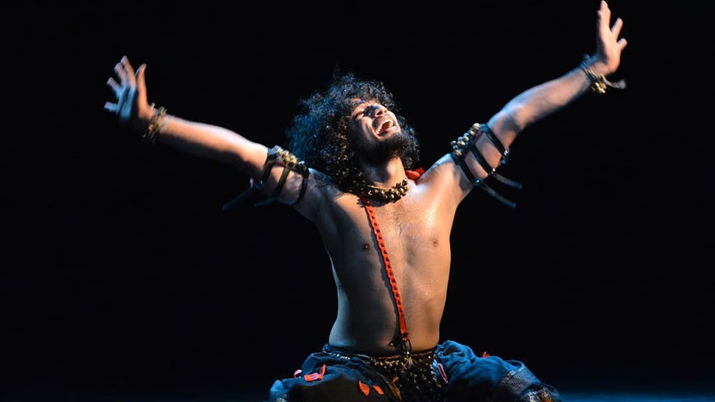 Still from Macbeth Badya (adaptation of Macbeth) by Manish Mitra