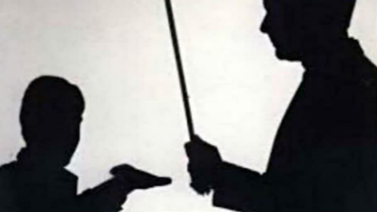 Theog Govt Teacher slapped Child