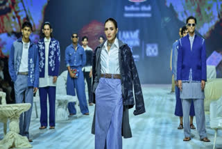 Mrs Universe 2025 Sherry Singh walked the ramp for designer Pawan Sachdeva at Lakme Fashion Week
