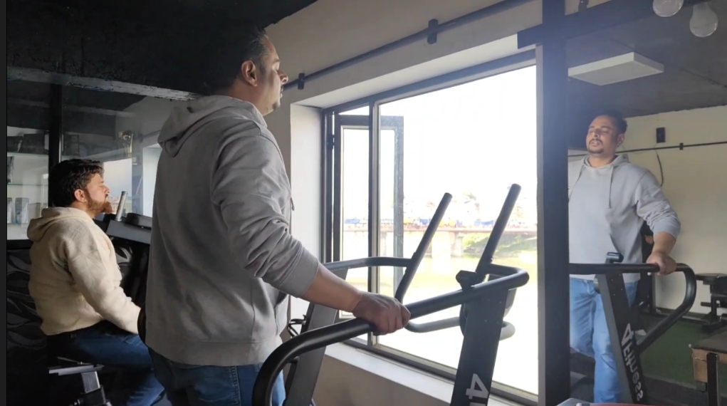 Youths work out at a gym in Srinagar