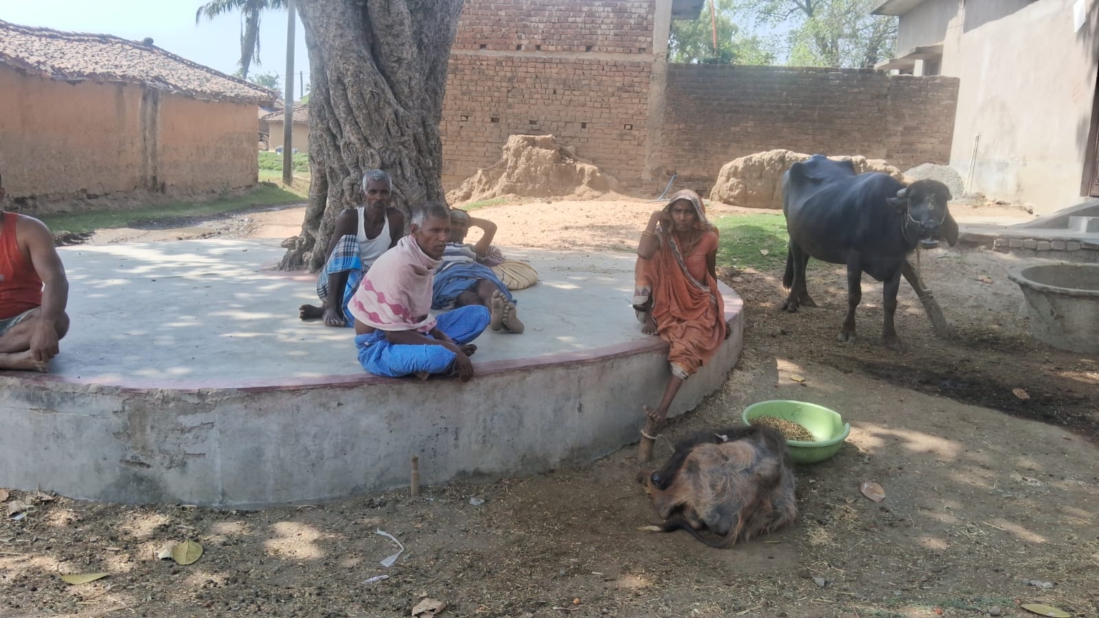 विक्रम साव के चाचा-चाची का घर