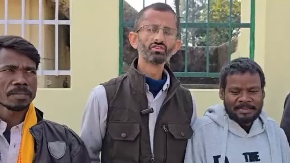 SANJAY KANWAR RESCUES LOST PEOPLE