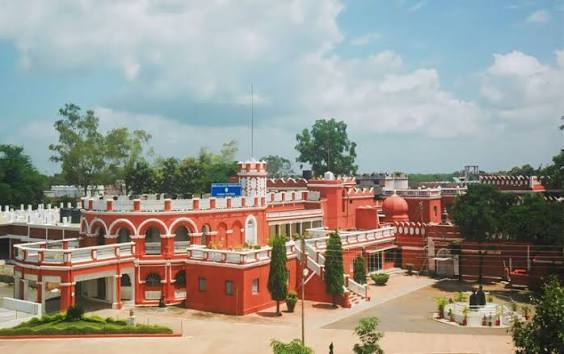 Khairagarh University