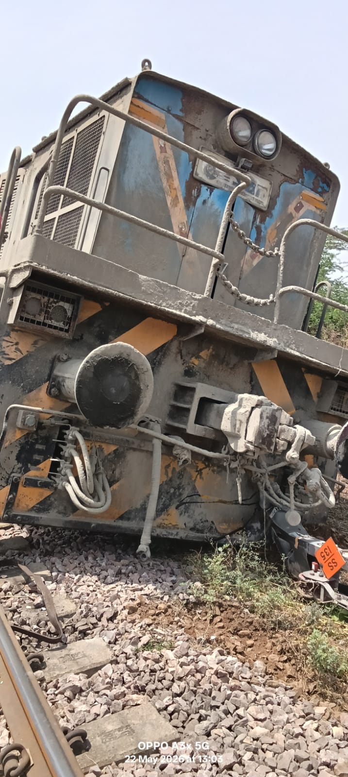 Durg goods train derail