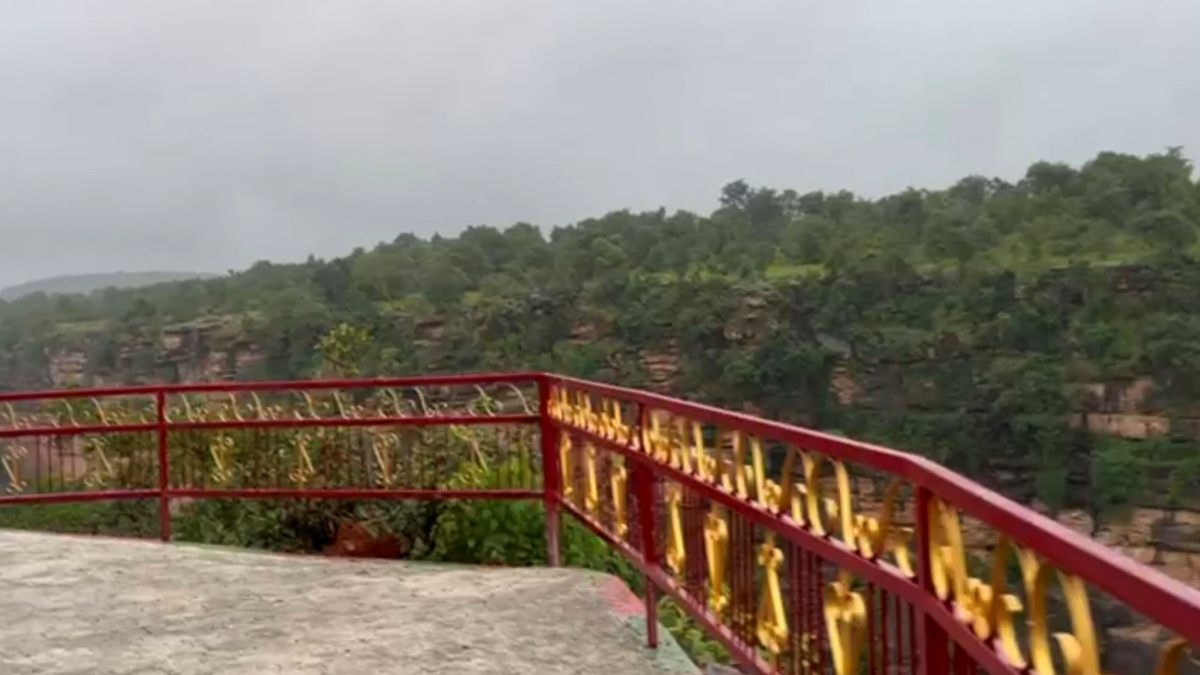 GLASS BRIDGE IN KAIMUR