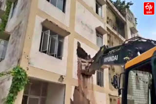 building of the Indian Institute of Hotel Management demolished