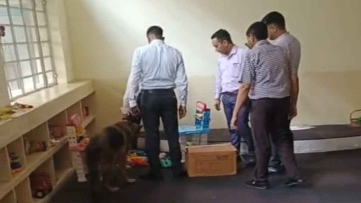 BOMB THREAT TO SCHOOL