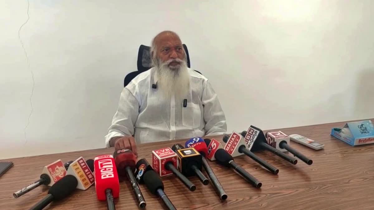 JC Prabhaవైఎస్ జగన్ వ్యాఖ్యలపై స్పందించిన టీడీపీ నేత జేసీ ప్రభాకర్ రెడ్డి kar Reddy Reaction on Jagan Comments
