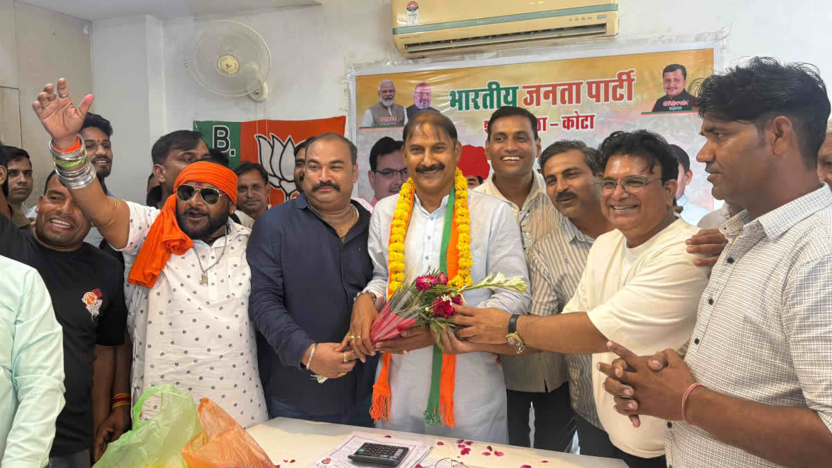 4 prospective candidates from same ward at BJP district office