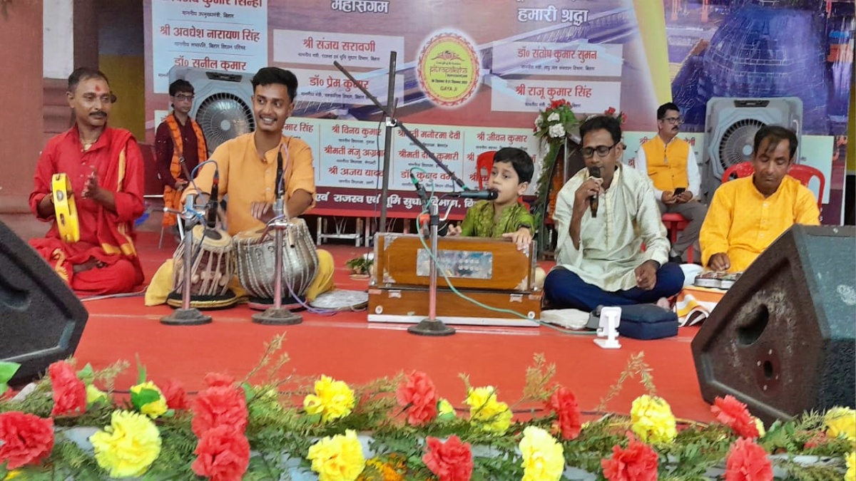 Little Ghazal Singer Nihit Nirupam