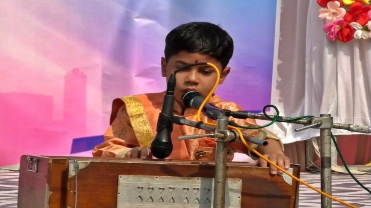 Little Ghazal Singer Nihit Nirupam