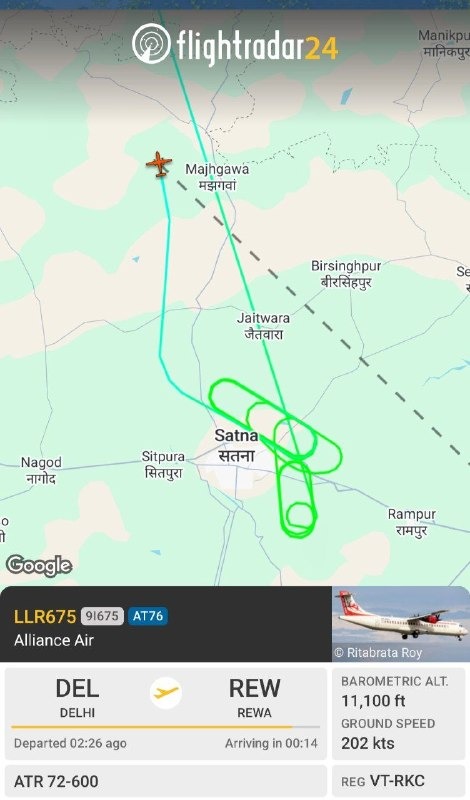 Rewa delhi flight divert Bad Weather