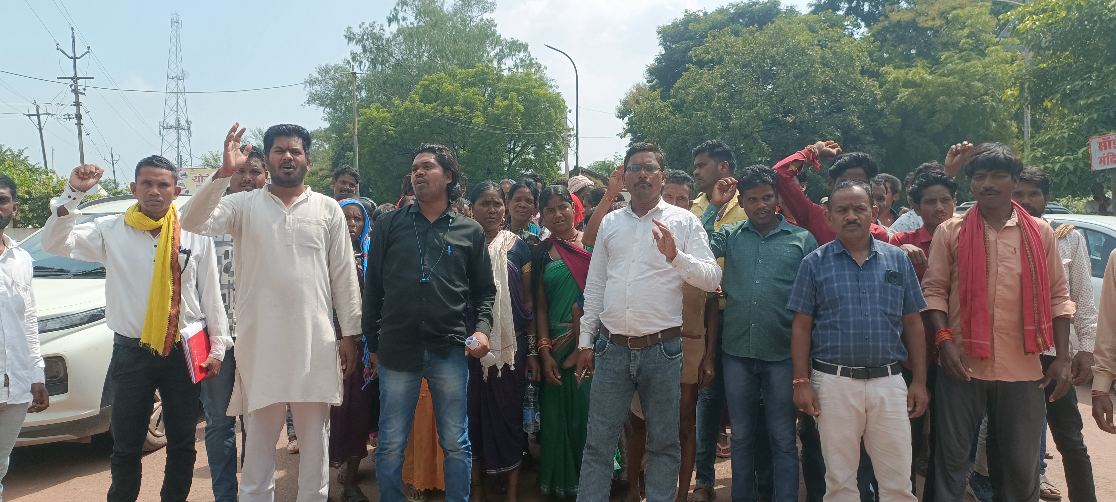 Baiga tribals protest in Kawardha