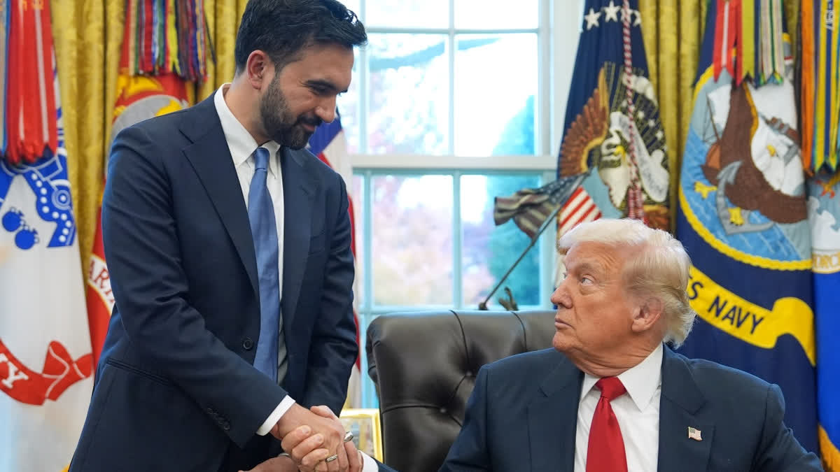 President Donald Trump shakes hands with New York City Mayor-elect Zohran Mamdani in the Oval Office of the White House, Friday, Nov. 21, 2025, in Washington.