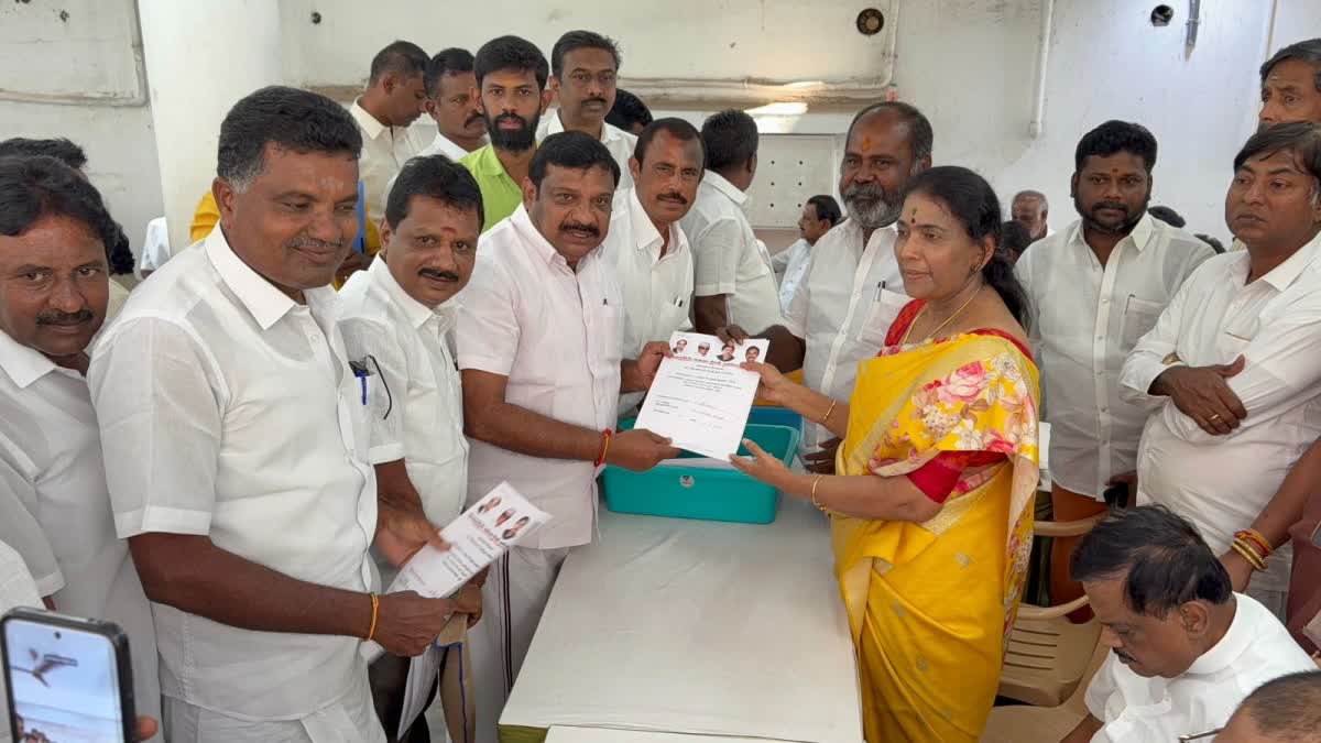 அதிமுகவில் விருப்பமனு: நாளையே கடைசி நாள்